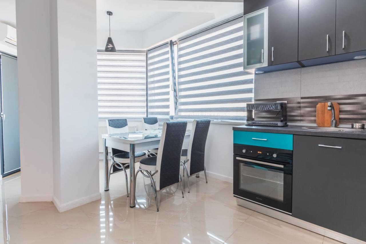 Apartament Unique Relax Apartment Navodari Bagian luar foto