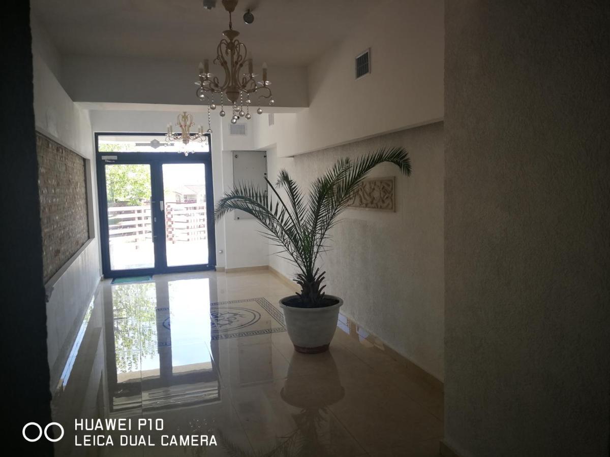 Apartament Unique Relax Apartment Navodari Bagian luar foto